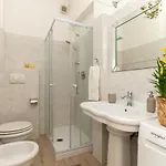 Apartman Guesthost - Historical Centre Olive Parma