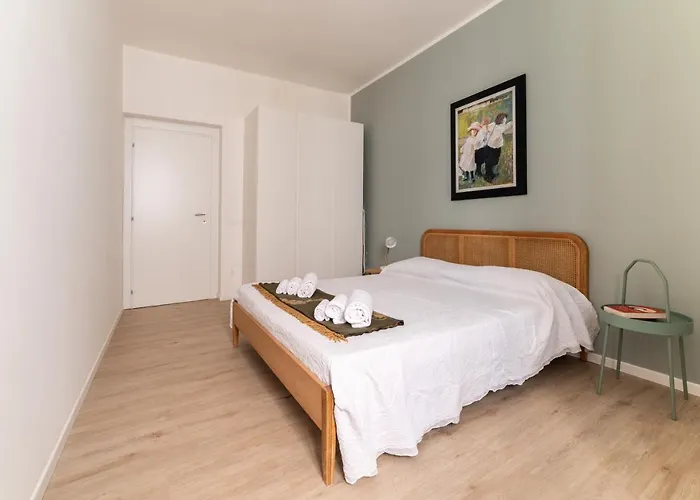 Historical Centre Olive * Parma