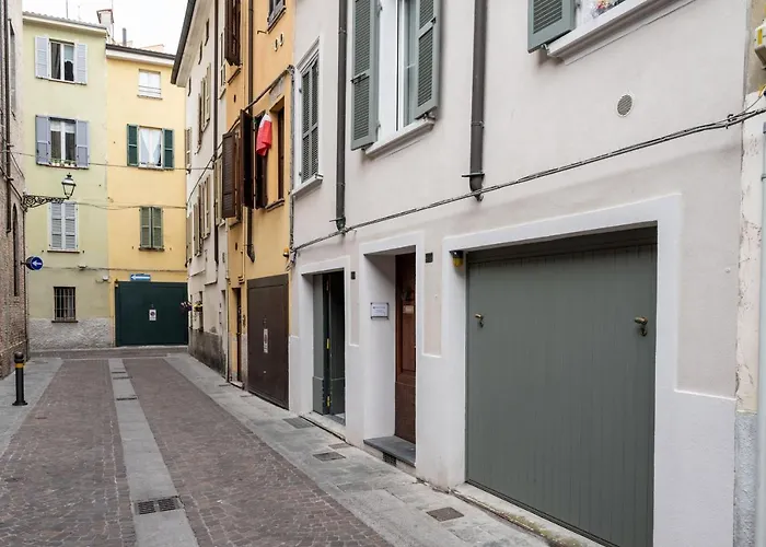 Historical Centre Olive Parma